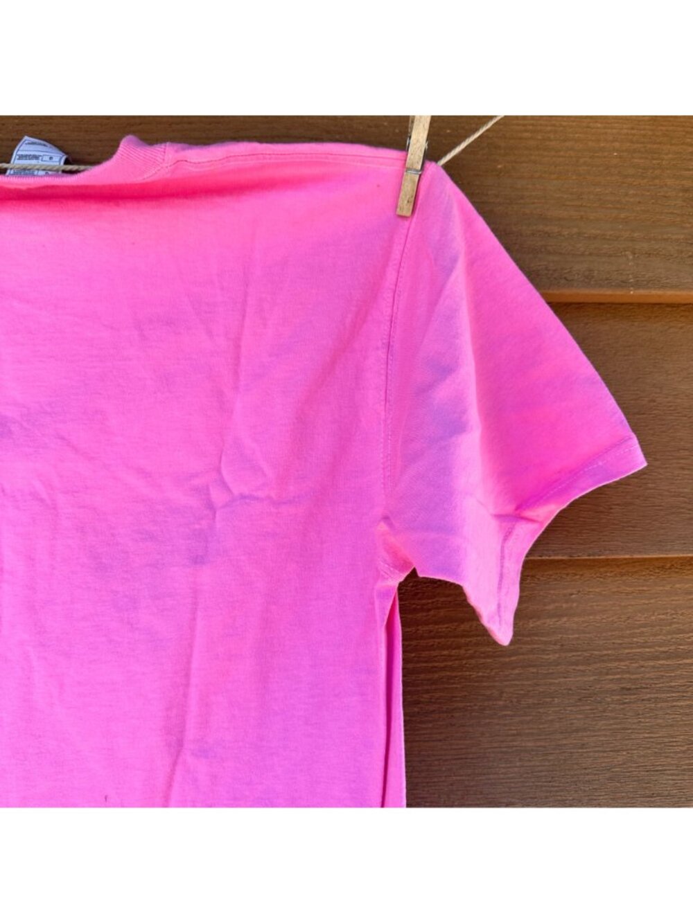 Vintage 2000 Untamed Spirit Daytona Beach Bike Week Pink Graphic T-Shirt Size L - Picture 11 of 11